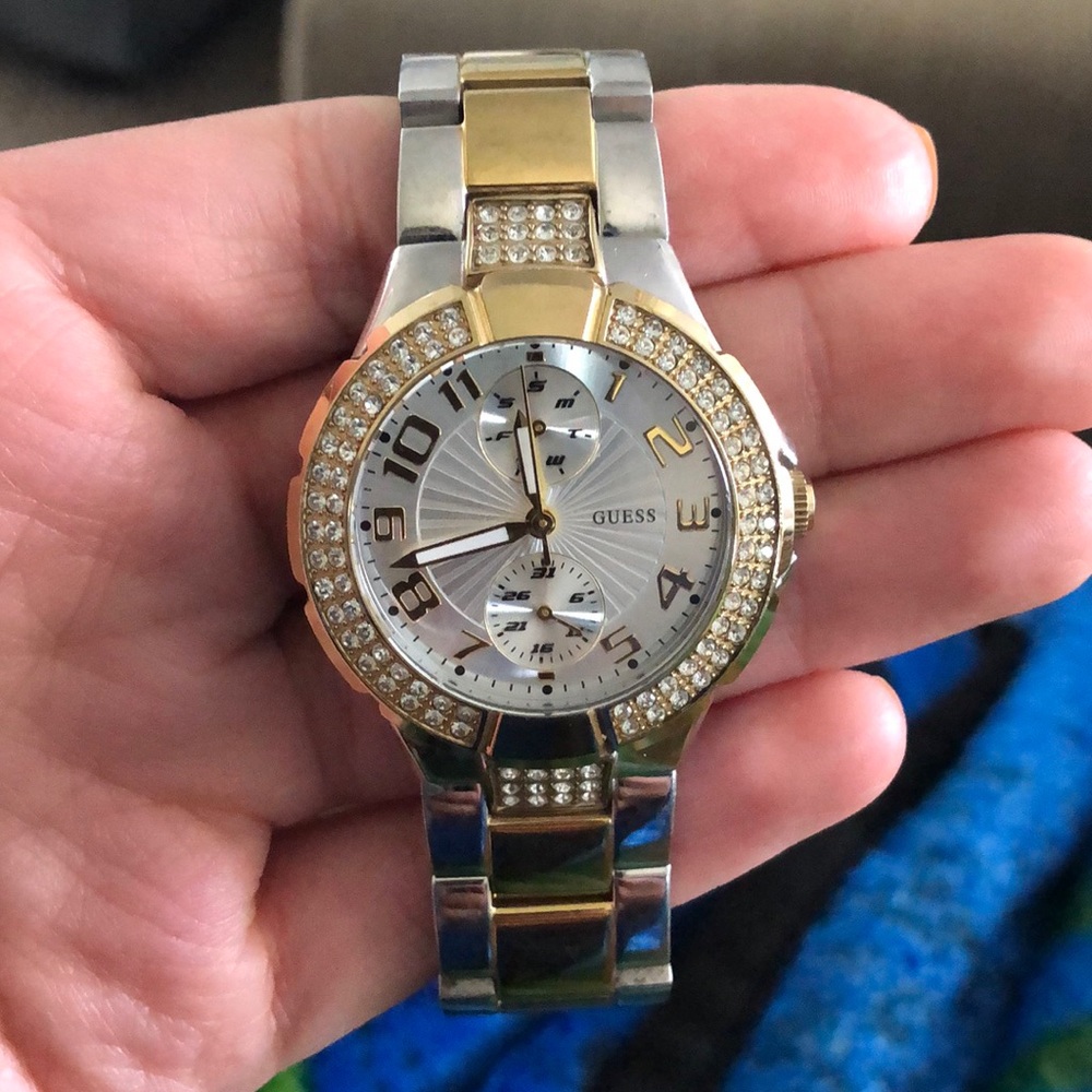 Guess watch in good condition.